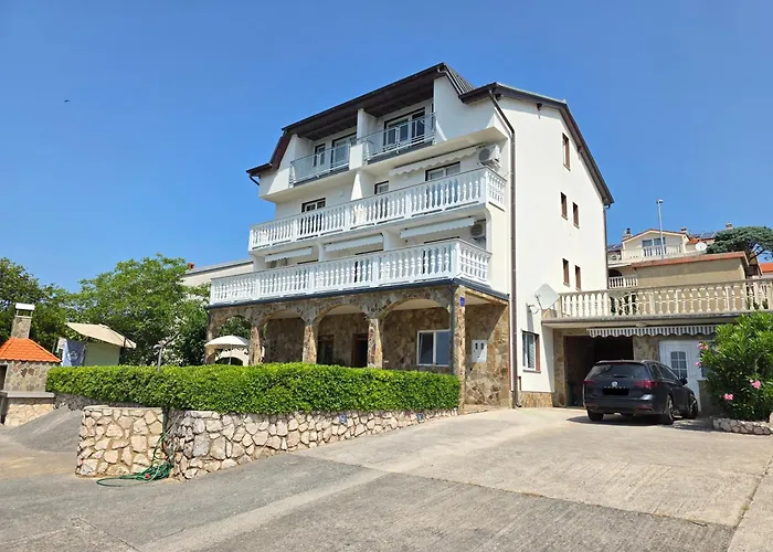 Apartman Anita 4 - 150m From The *
